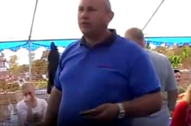 Šilutės tarybos narys Gintaras Bružas: "Pūsk na…ui"