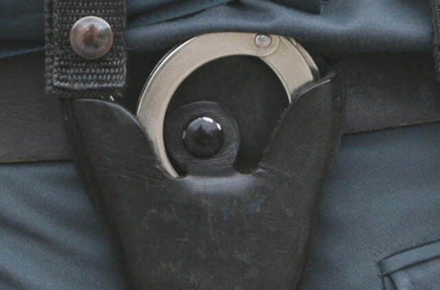 Sulaikyti du plėšimu ir išžaginimu įtariami asmenys