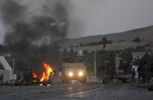 Talibai užpuolė JAV konsulatą Afganistane