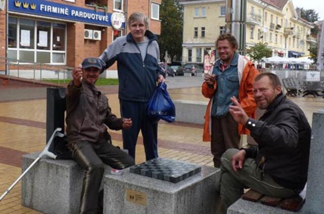 Tikriems lošėjams net šaškių nereikia