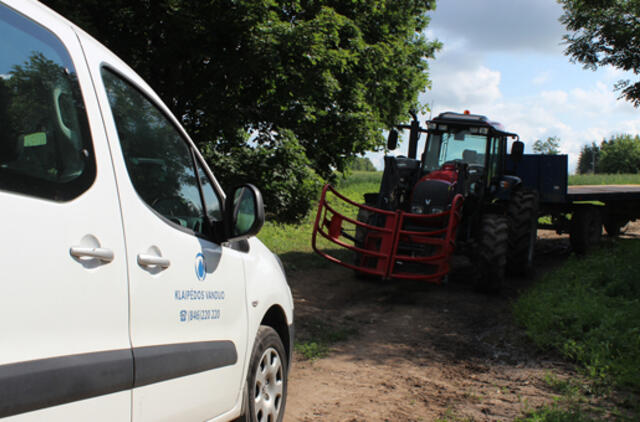 Valstybės tarnautojai - prieš viešąjį interesą?