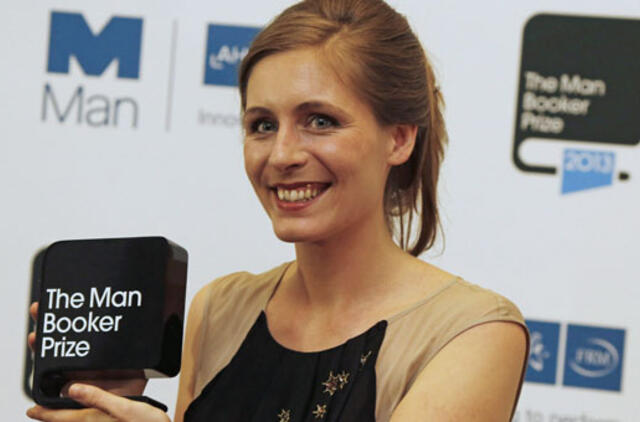 28 metų Eleonora Katon tapo jauniausia prestižinės Bukerio premijos laureate