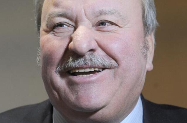 Bronius Bradauskas: filmo apie Sausio 13-ąją rodyti nedraudžiau, tik norėjau akcentuoti Algirdo Brazausko indėlį