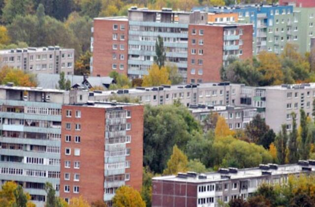 Daugiabučių sienos byrėti gali dar ne kartą