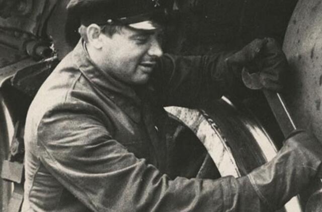 Klaipėdos akvarelės: namai ir žmonės (308)