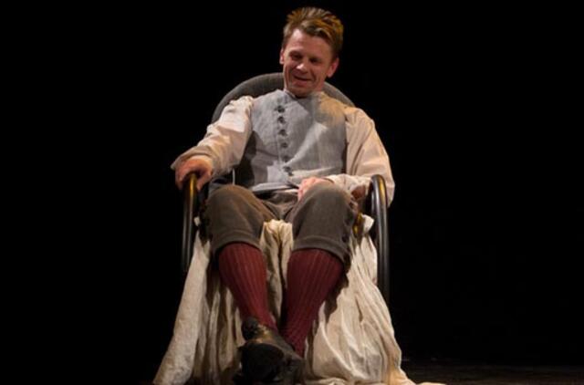 Rolando Kazlo spektaklis pasakos Kristijono Donelaičio gyvenimo istoriją