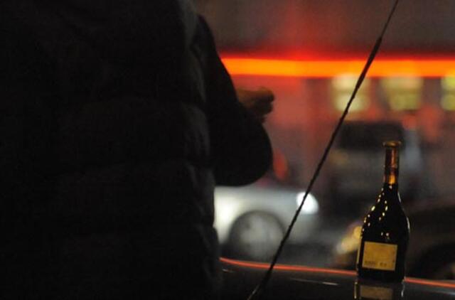 Ieško pančių naktiniam verslui