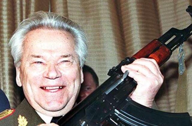 Legendinio automato "AK-47" kūrėjas Michailas Kalašnikovas paguldytas į ligoninę