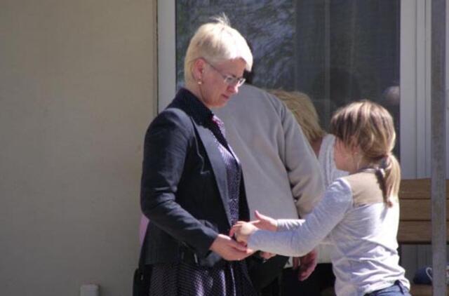 Neoficialiais duomenimis, Neringa Venckienė JAV paprašė politinio prieglobsčio