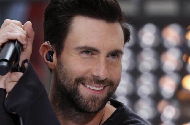 Seksualiausiu pasaulio vyru išrinktas "Maroon 5" vokalistas Adamas Levinas