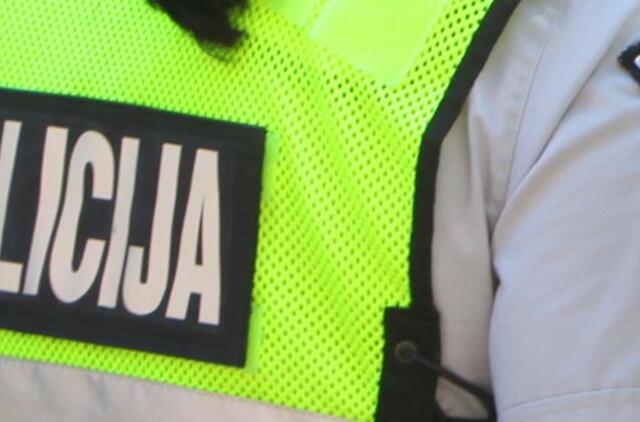 Klaipėdos policija du nepilnamečius įtaria vagystėmis iš penkių automobilių