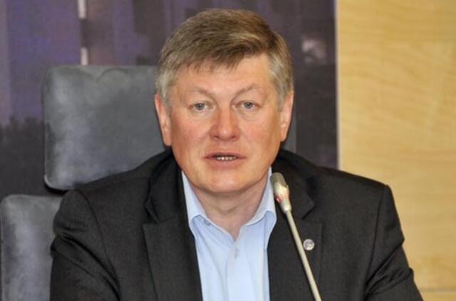 Prokuroras Artūrui Paulauskui atskleidė, kam pateikti įtarimai