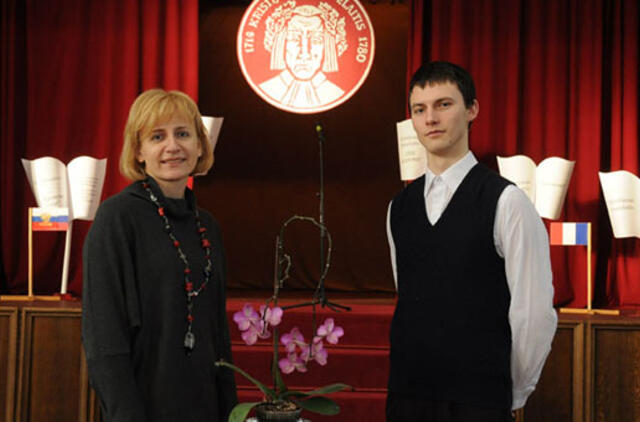 K. Donelaičio kūryba skambėjo užsienio kalbomis