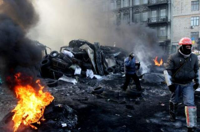 Lietuva siūlo nemokamą medicininę pagalbą per protestus sužeistiems ukrainiečiams