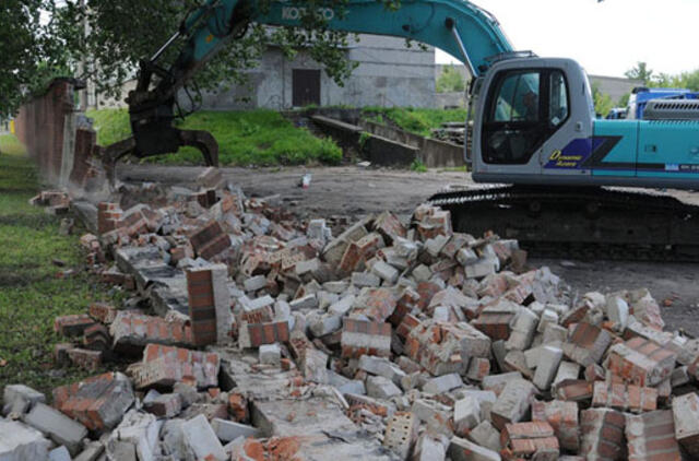 Plytų už dyką niekas nenori