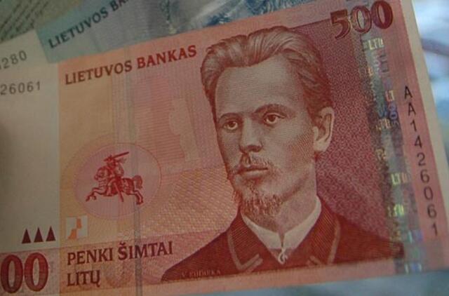 Apsvaigęs vyrukas siūlė kyšį ir bandė muštis