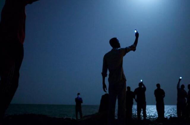 Geriausia 2013 metų spaudos nuotrauka vaizduoja Afrikos migrantus