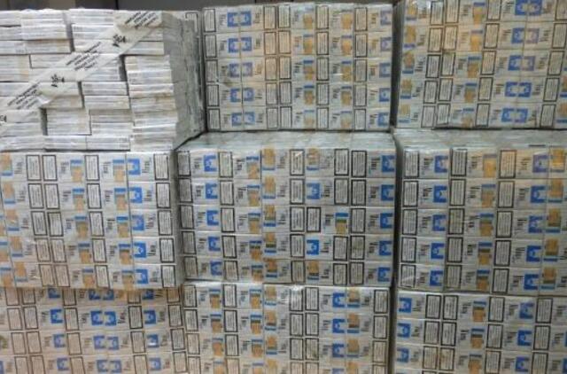 Klaipėdos muitininkų laimikis -  10 tūkst. pakelių