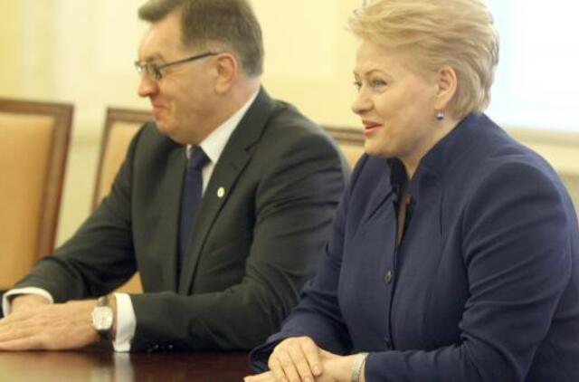 Lietuva klastoja duomenis, kad įsivestų eurą (video)