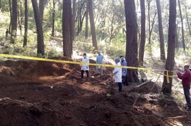Meksikoje rasta masinė kapavietė su mažiausiai 20 aukų kūnais