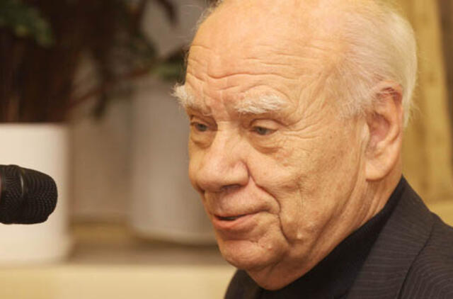 Nepriklausomybės Akto signatarui Bronislovui Genzeliui sukanka 80 metų