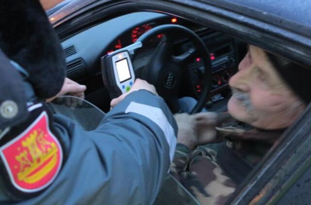 Pareigūnai tikrino Gargždų vairuotojų blaivumą