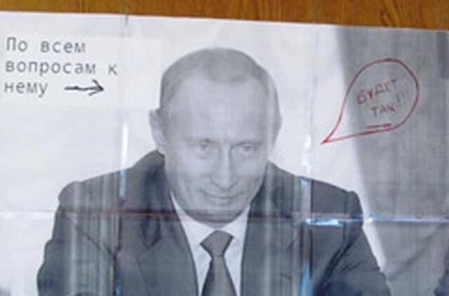 Pokštavimas su Vladimiro Putino nuotrauka rusams gali baigtis už grotų