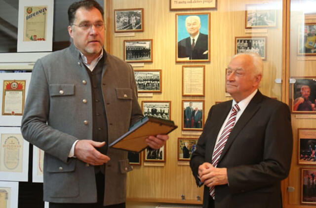 Sporto visuomenė pasveikino Valentiną Greičiūną