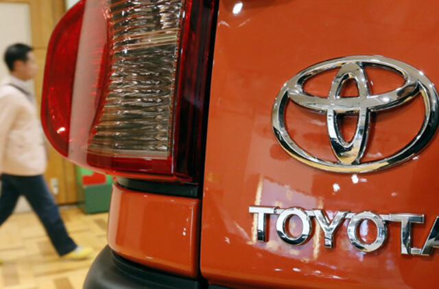 "Toyota" šiais metais tikisi rekordinio metinio pelno