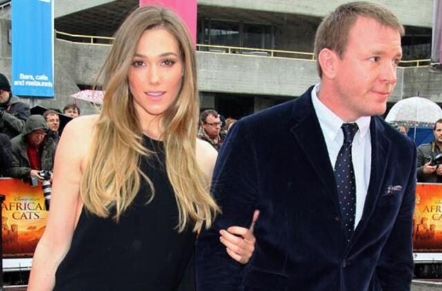 Gajus Ričis su drauge laukia šeimos pagausėjimo