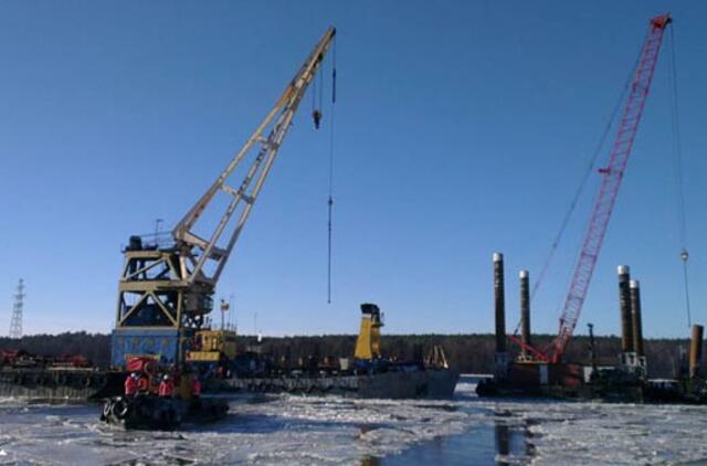 Jūrų laivybą baugina pasirinkimo kryžkelė