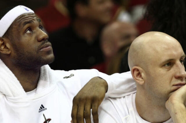 LeBronas Džeimsas nori dalyvauti Žydrūno Ilgausko pagerbimo ceremonijoje