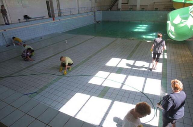 Niekas nenorėjo gaivinti baseino