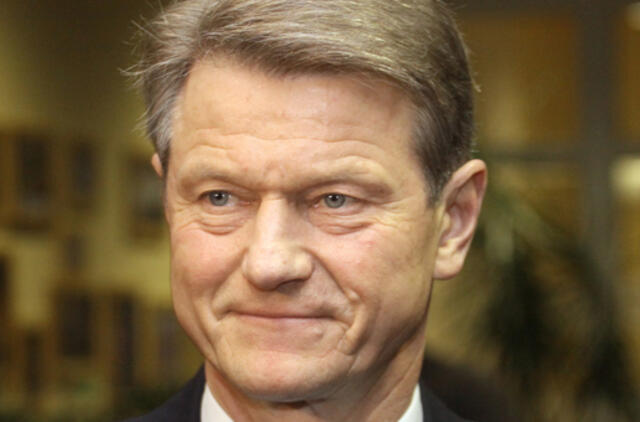 Rolandas Paksas apskundė sprendimą neregistruoti jo pretendentu į prezidentus