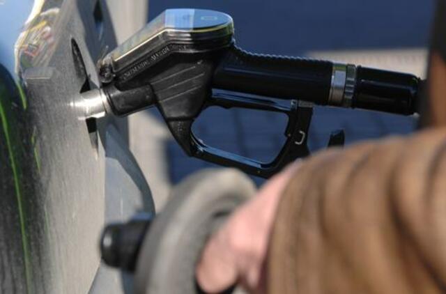 Sulaikyti degalus iš baltarusio bandę pavogti jaunuoliai