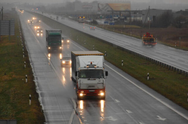 Sutrikus eksportui į Rusiją, užsienio prekybos skatinimui būtų skiriama 200 mln. litų