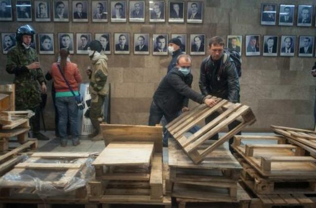 Paskelbė nepriklausomybę ir jungsis prie Rusijos