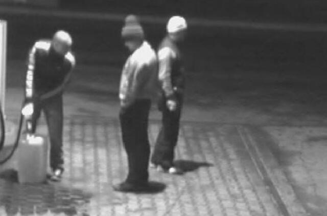 Ieškomi įtariamieji benzino vagyste