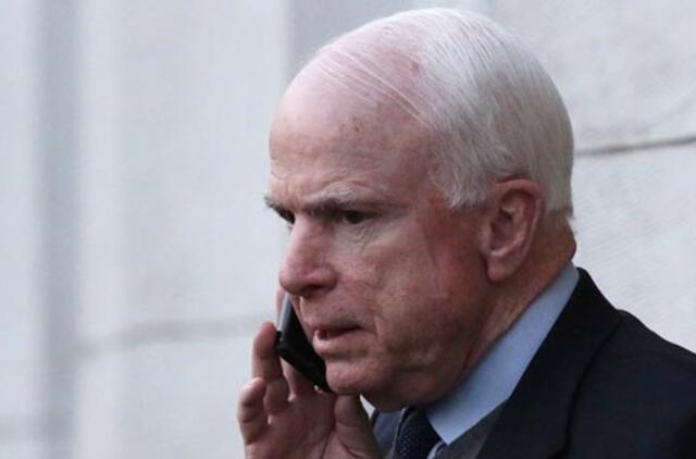 JAV senatorius ragina Baltijos šalis ginkluotis