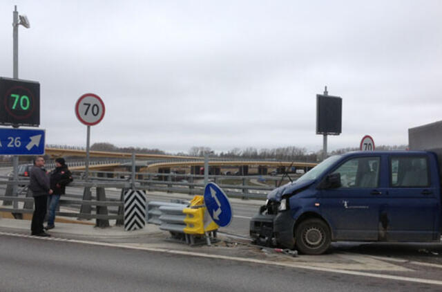 Nesuprato, kodėl "netilpo" į kelią