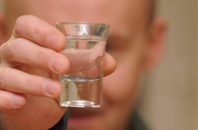 Policija Lentvaryje gaudė girtą "Audi 80" vairuotoją (video)