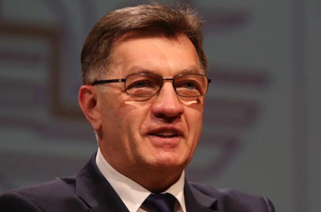 Premjeras pristatė Vyriausybės metų darbus