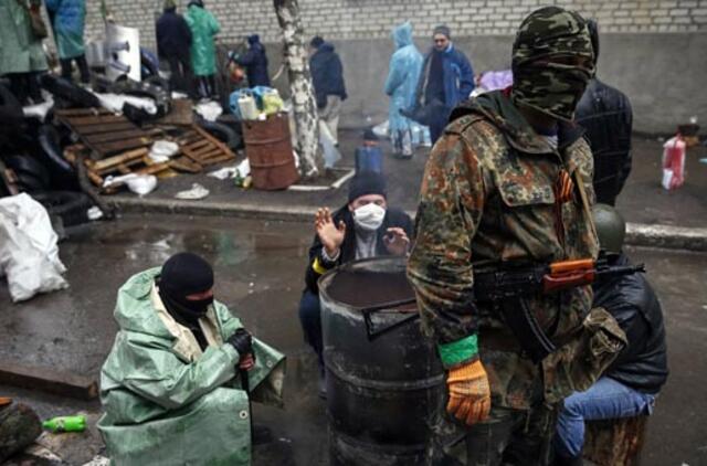 Ukraina: ultimatumo laikas baigėsi, separatistai nesitraukia