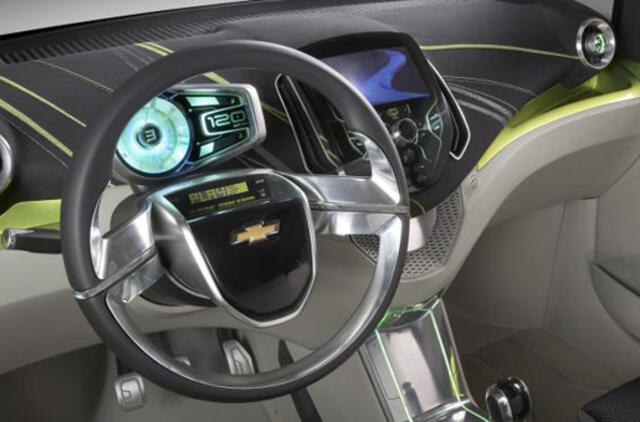 "General Motors" automobilius pradės eksportuoti iš Indijos