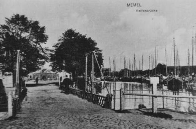 Pasukamas tiltelis - vienintelis toks Lietuvoje