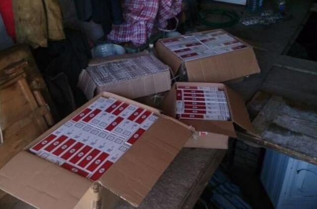 Klaipėdiečio garaže - kontrabandinės cigaretės