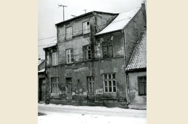 Klaipėdos akvarelės: namai ir žmonės (340)