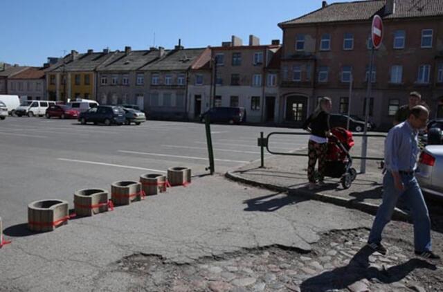 Mokesčio automobiliams nenaikins?