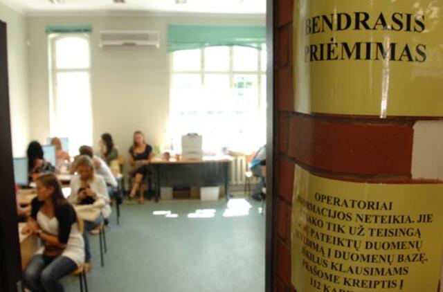 Personalo atrankos specialistai: ar abiturientams šiemet išties nederėtų stoti į IT?