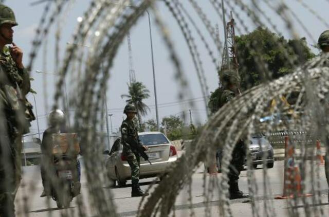 Tailando kariuomenė įvykdė perversmą